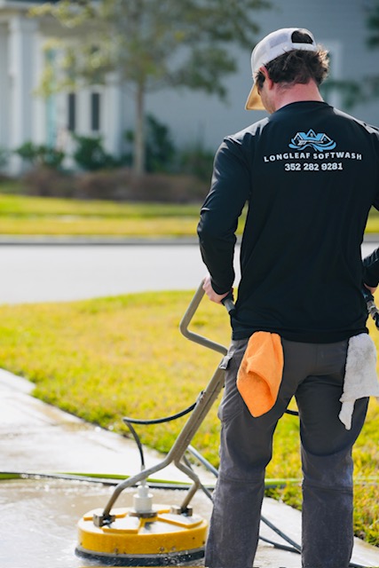 Cameron Sullivan of Longleaf Soft Wash on the job